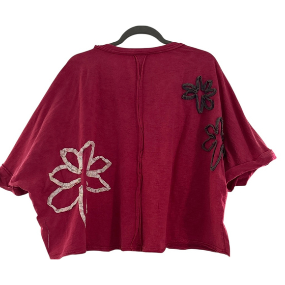 Women's Oli & Hali Pink Washed Flower Applique Short Sleeve Knit Top M - Picture 2 of 5